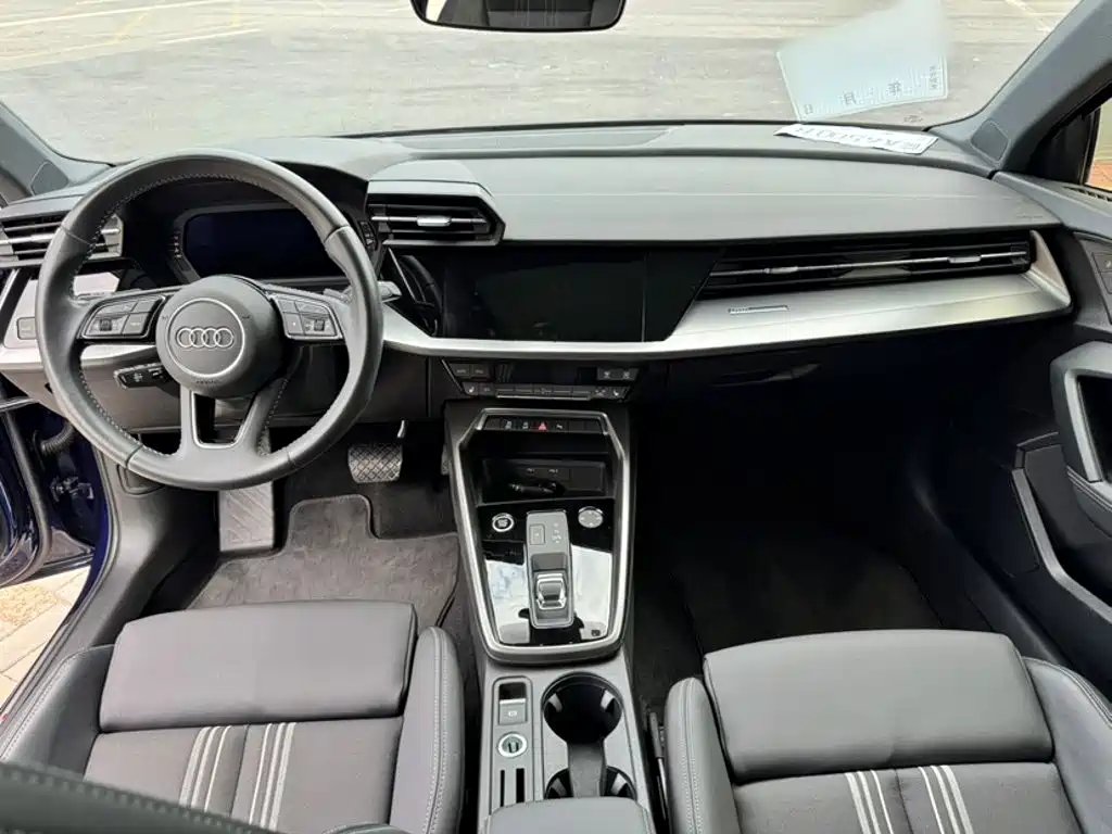 Audi A3 2022 — фото 16