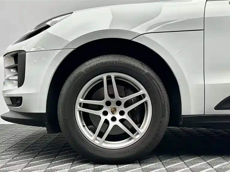 Porsche Macan 2021 — фото 7