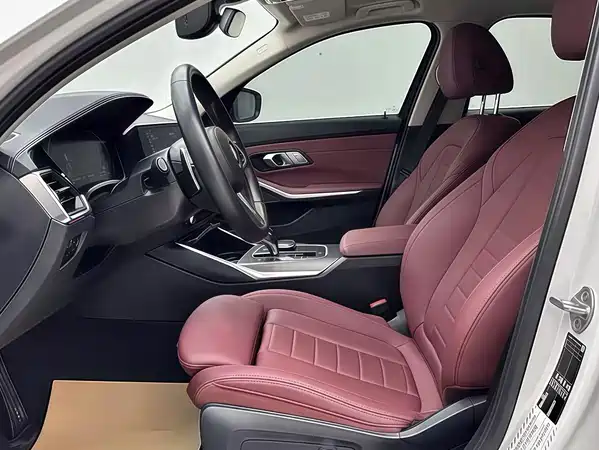 BMW 3 Series 2021