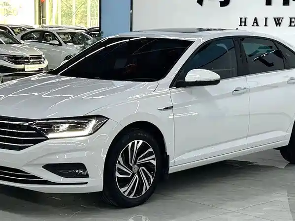 Volkswagen Sagitar 2024
