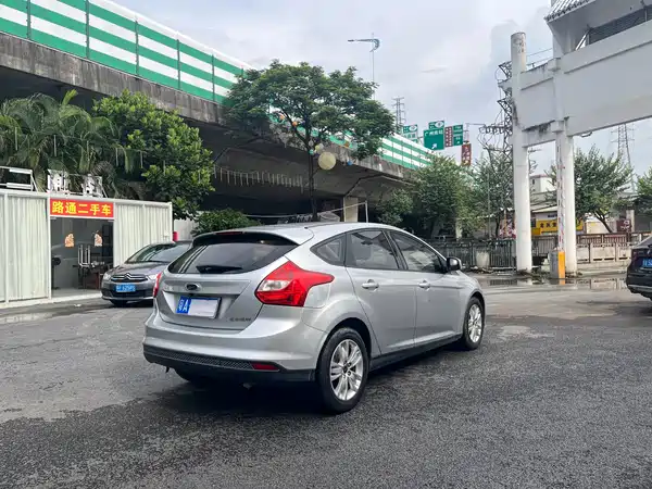 Ford Focus 2014