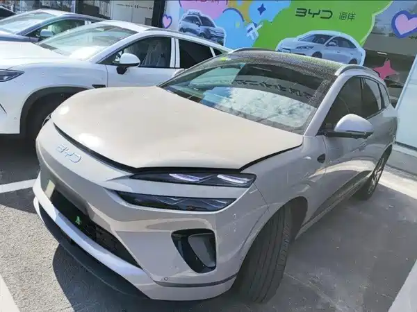 BYD Sealion 06 2025
