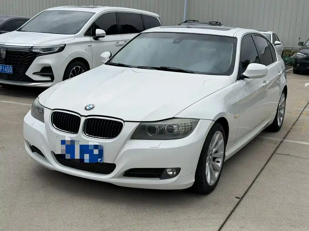 BMW 3 Series 2011