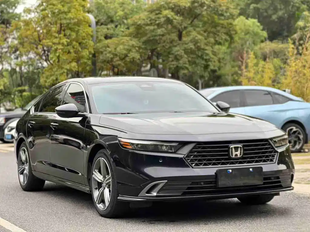 Honda Accord 2024 — фото 3