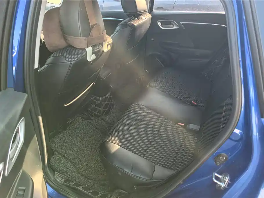 Honda Fit 2018 — фото 11