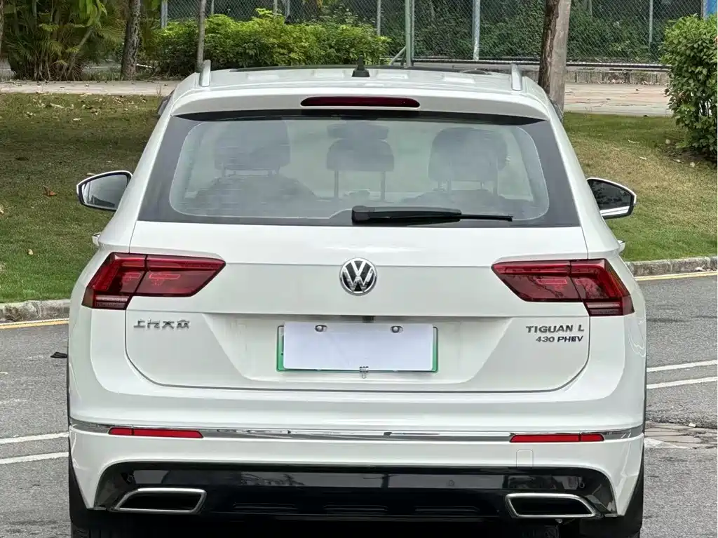 Volkswagen Tiguan L Plug-In Hybrid 2021 — фото 15
