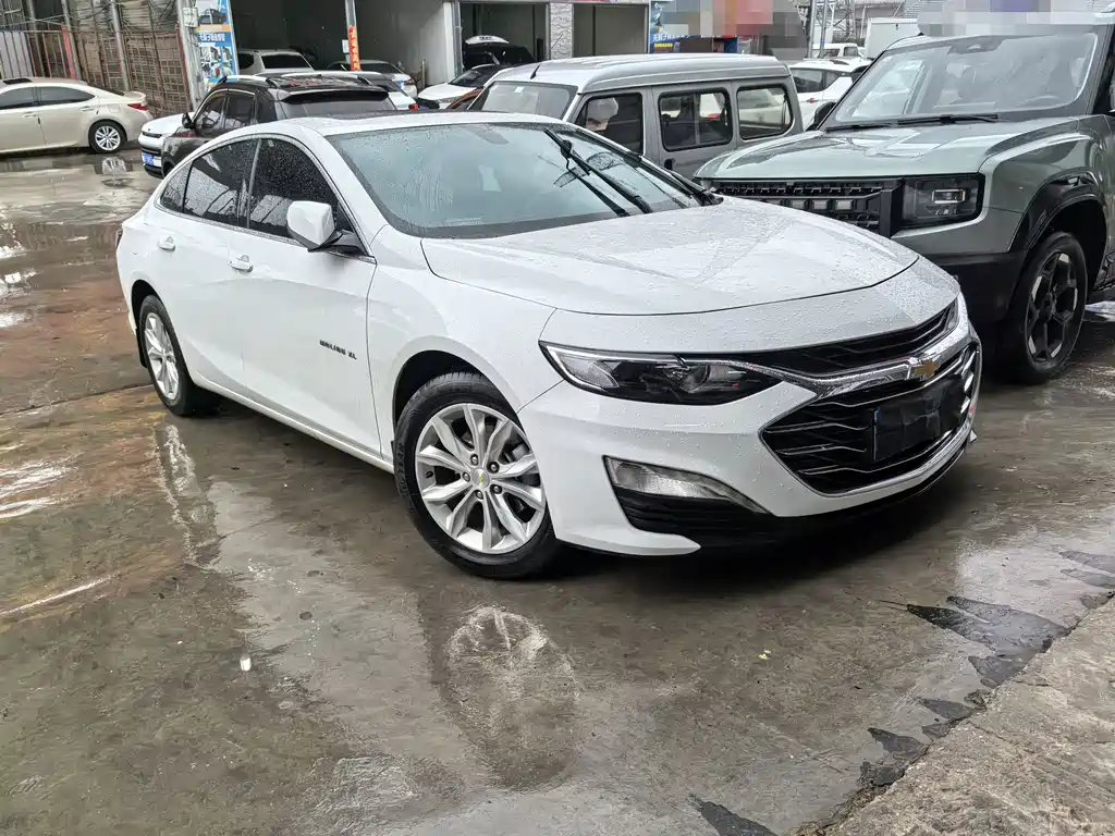 Chevrolet Malibu XL 2022 — фото 3