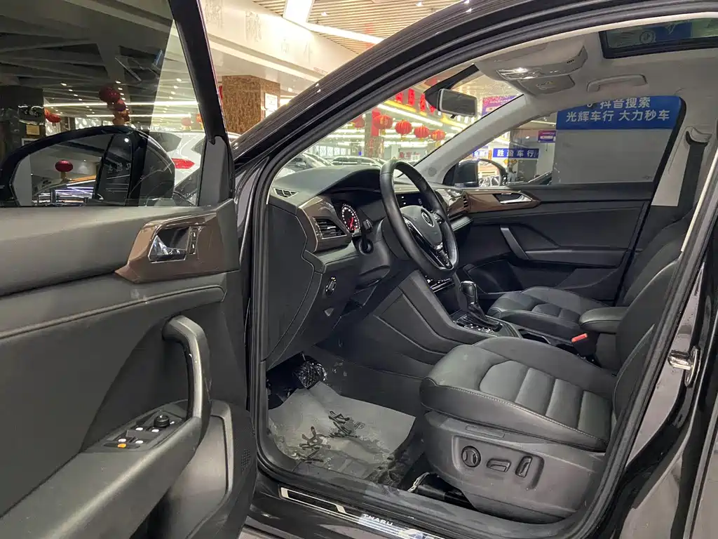 Volkswagen Tharu 2022