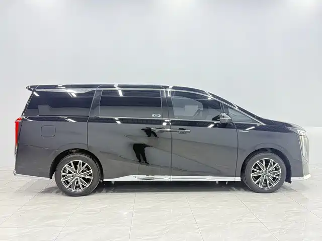 GAC Motor Trumpchi M8 2024