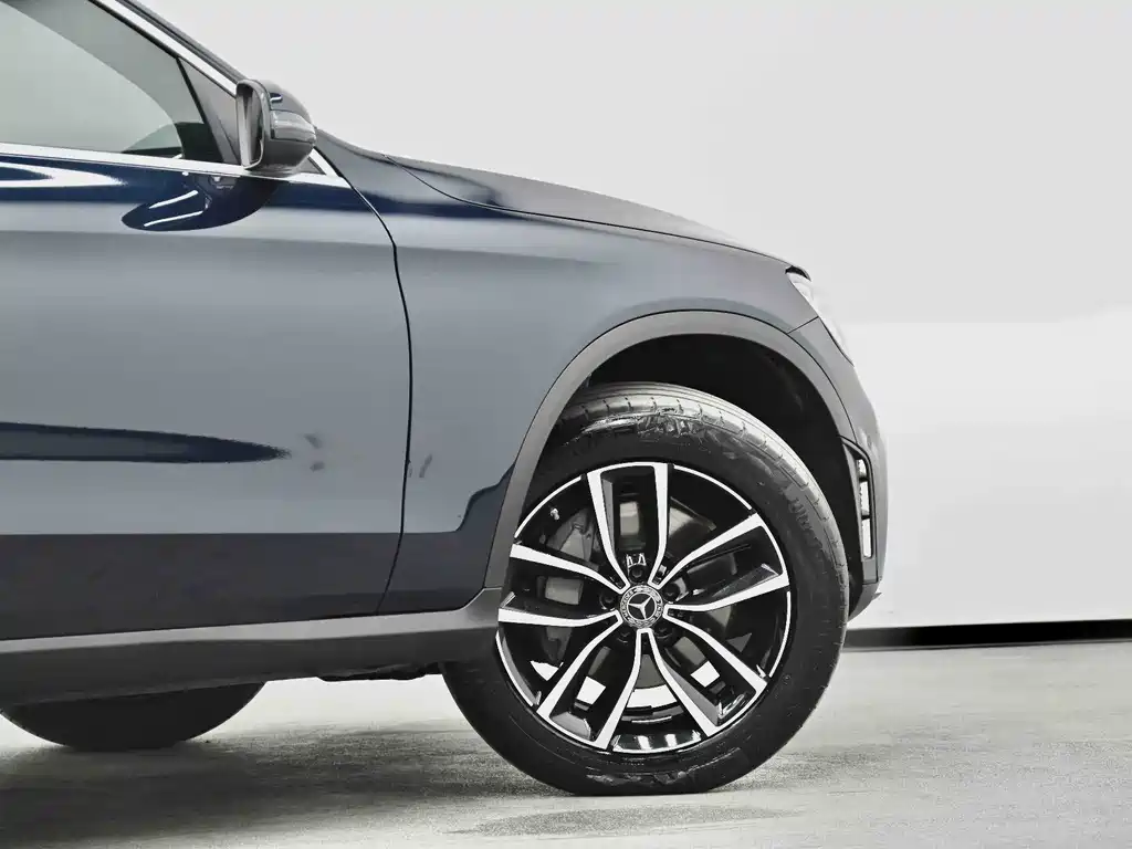 Mercedes-Benz GLC 2021 — фото 4