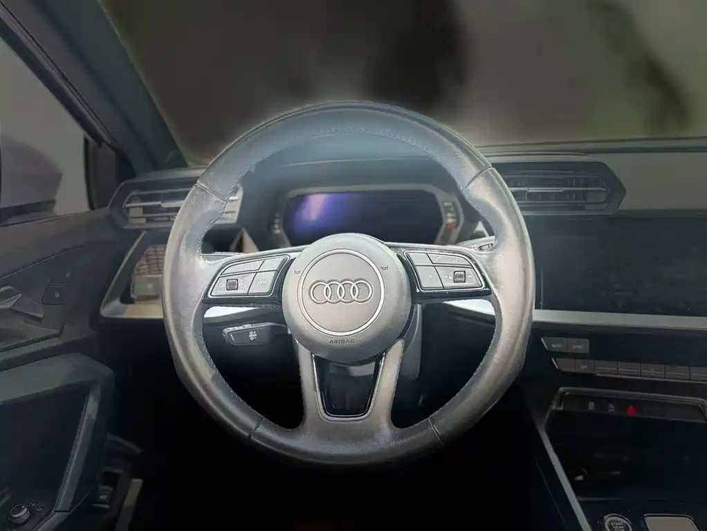 Audi A3 2021 — фото 11