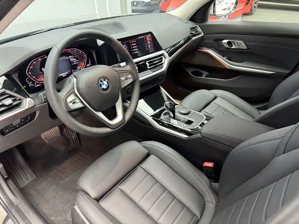 BMW 3 Series 2020 — фото 10