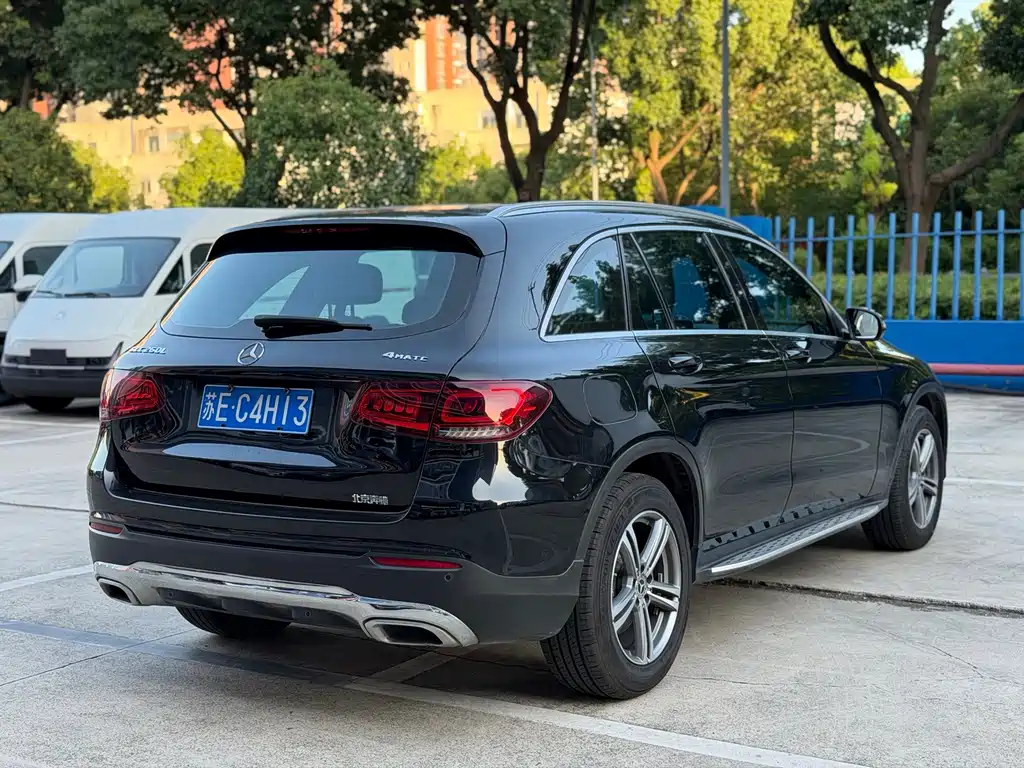 Mercedes-Benz GLC 2021 — фото 15