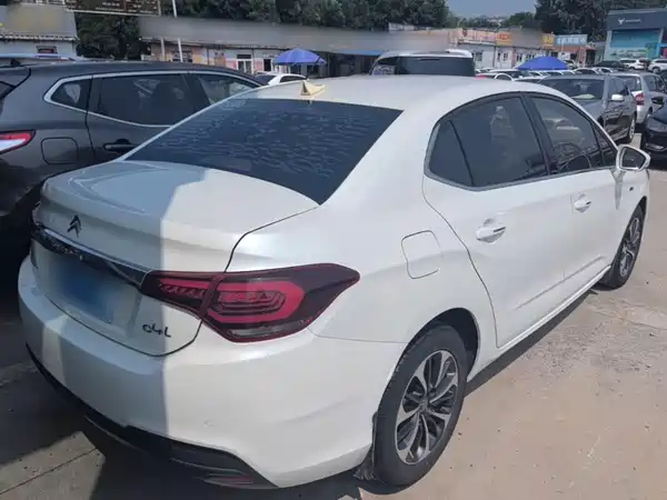 Citroën C4L 2017