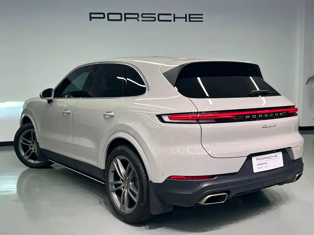 Porsche Cayenne 2024 — фото 6