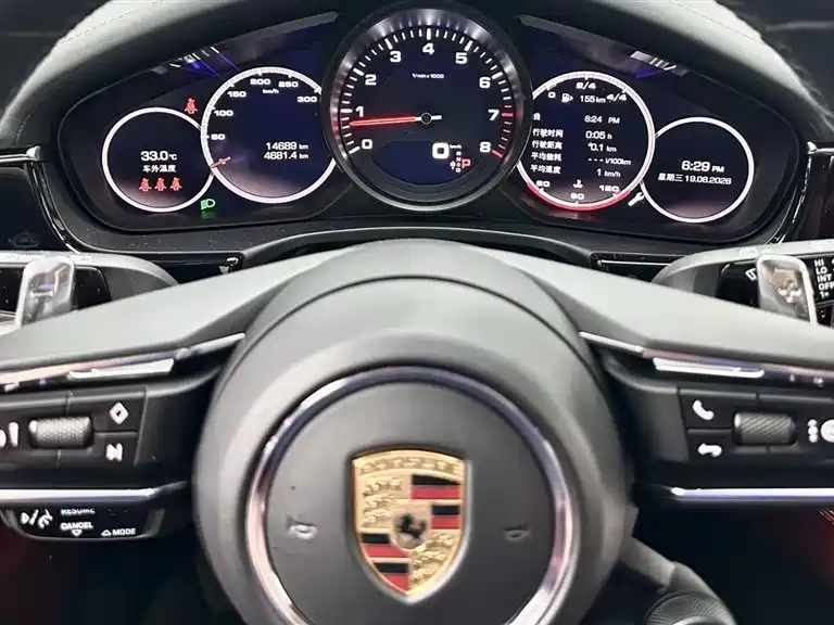 Porsche Panamera 2022 — фото 9