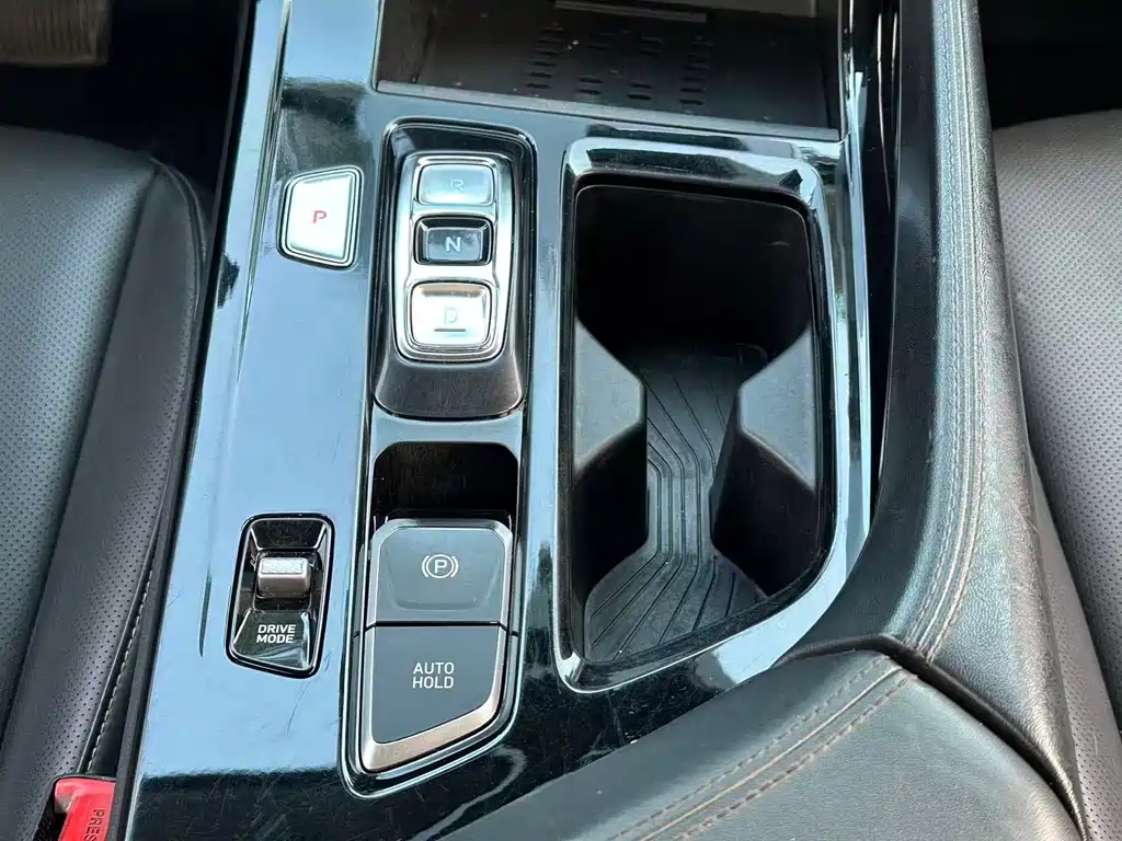 Hyundai Custo 2022 — фото 19