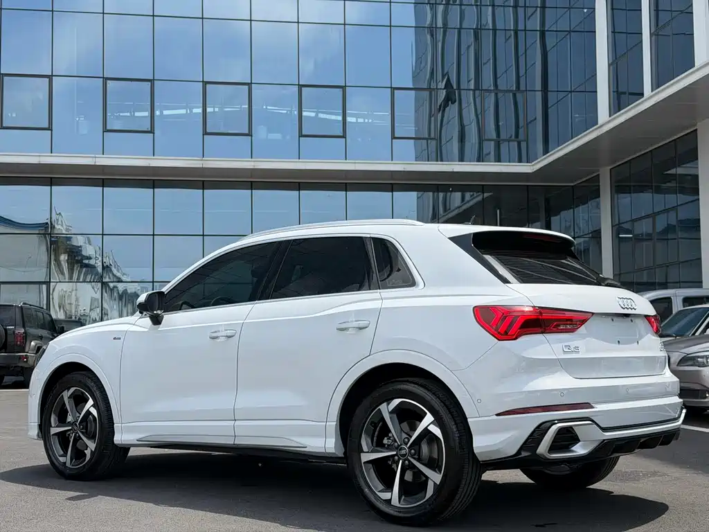 Audi Q3 2025