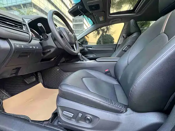 Toyota Camry 2022
