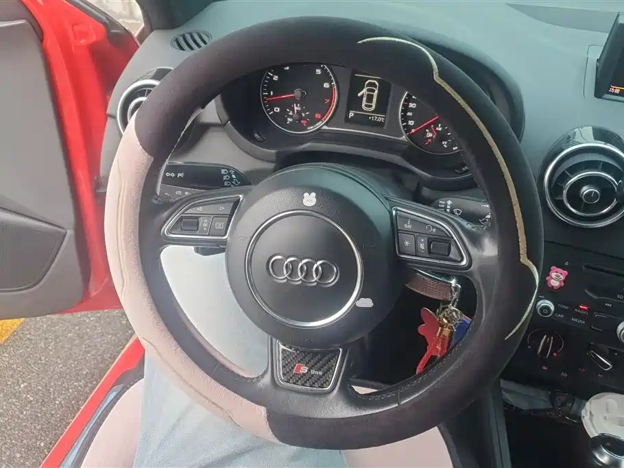Audi A1 2013 — фото 15