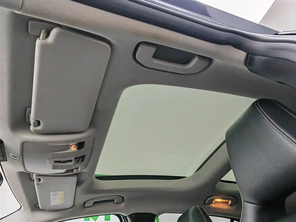 Mercedes-Benz GLA 2016 — фото 14
