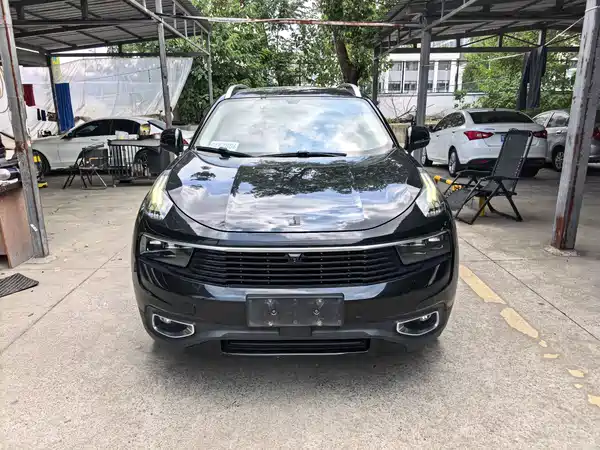 Lynk & Co 01 2021