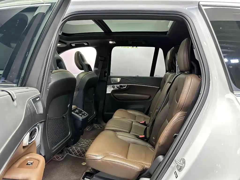 Volvo XC90 2022