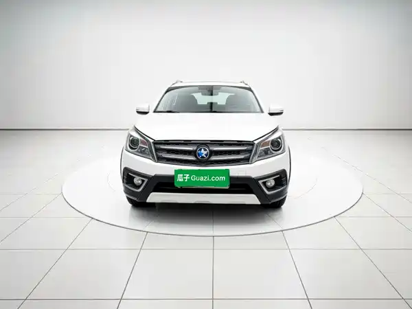 Venucia T70X 2017