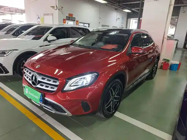 Mercedes-Benz GLA 2017