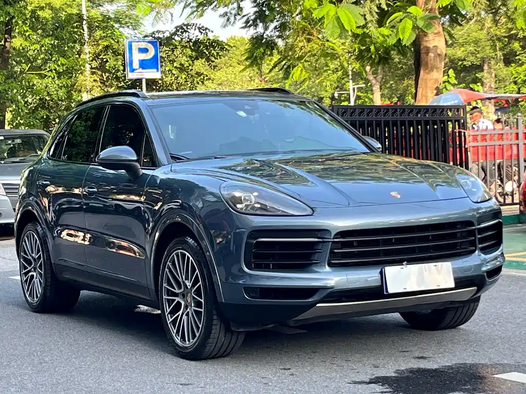 Porsche Cayenne 2018 — фото 3