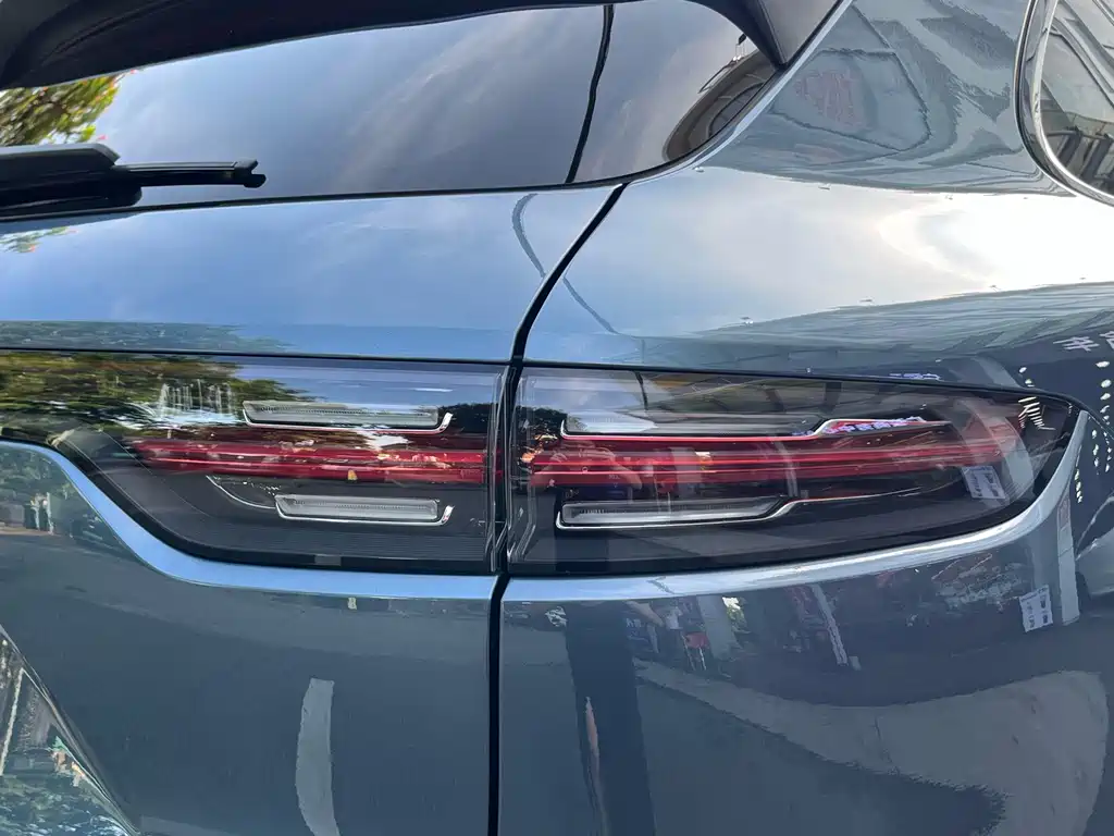 Porsche Cayenne 2018 — фото 18