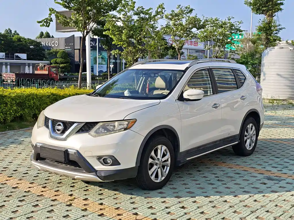 Nissan X-Trail 2014