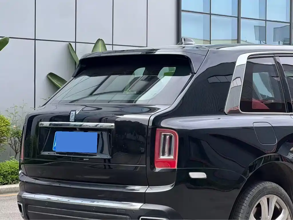Rolls-Royce Cullinan 2021