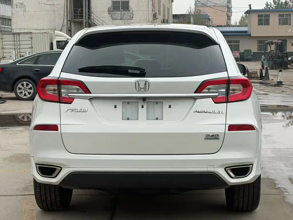 Honda Avancier 2019 — фото 8