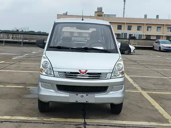 Wuling Rongguang 2018