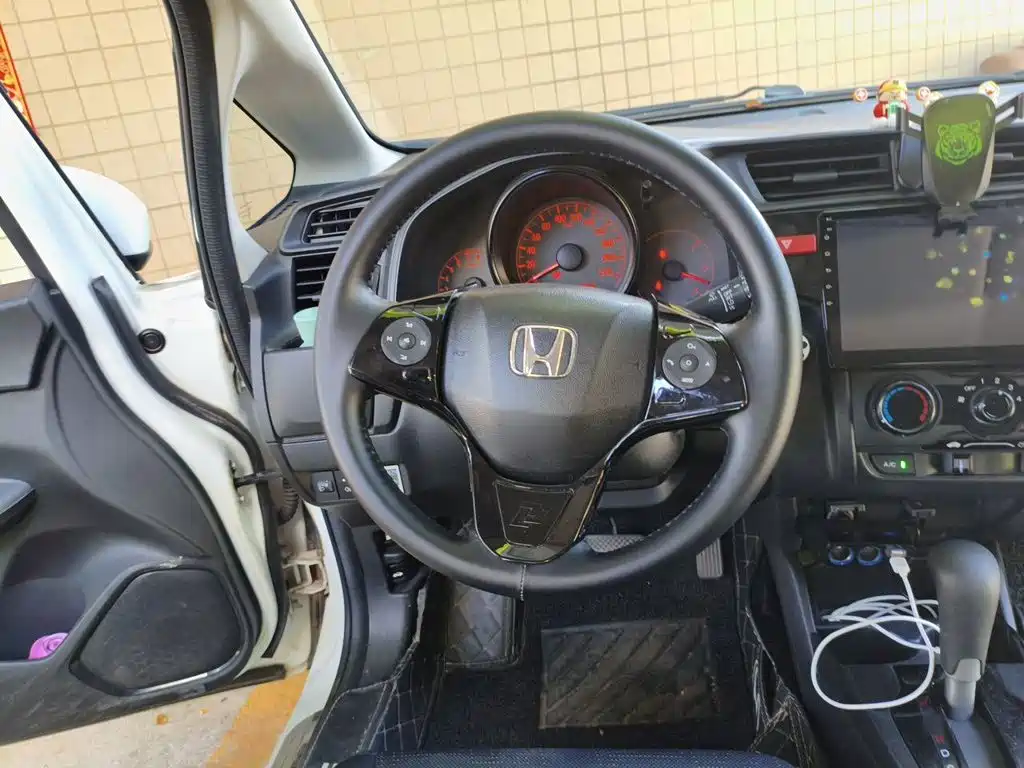 Honda Fit 2014 — фото 11