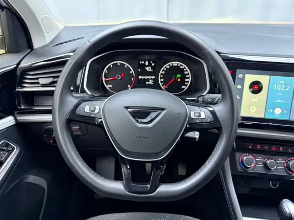 Jetta VS5 2022