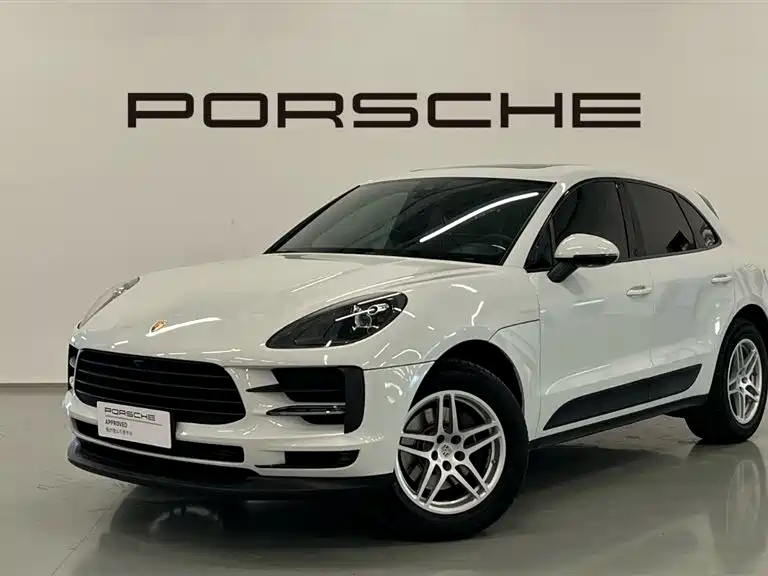 Porsche Macan 2021 — фото 1
