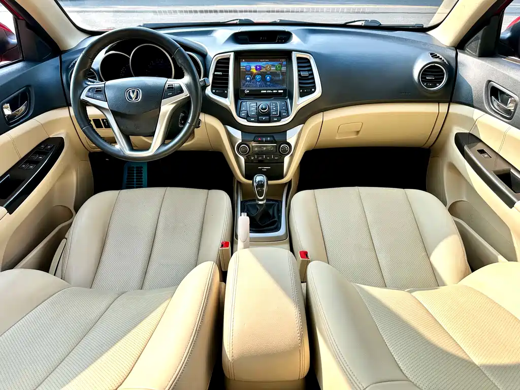 Changan Eado 2016 — фото 18