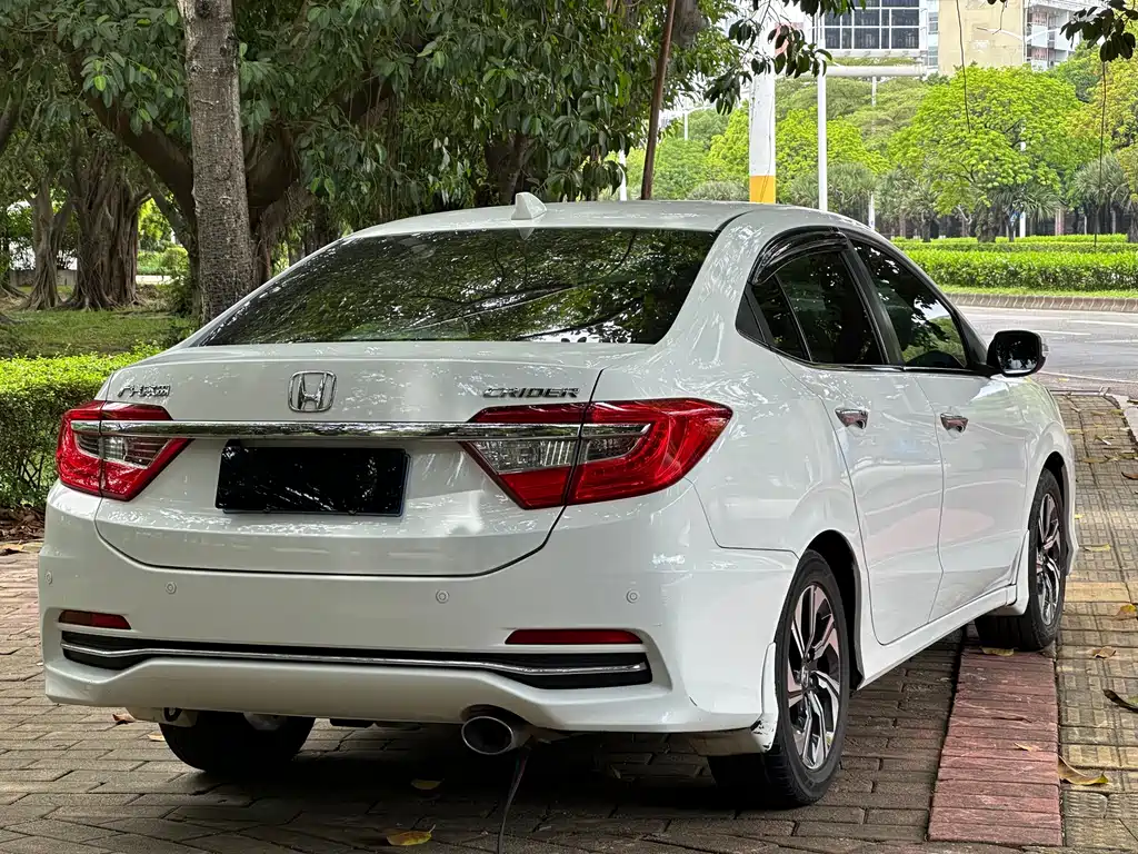 Honda Crider 2017