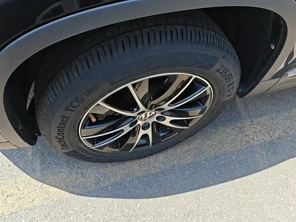 Volkswagen Tiguan 2015 — фото 22