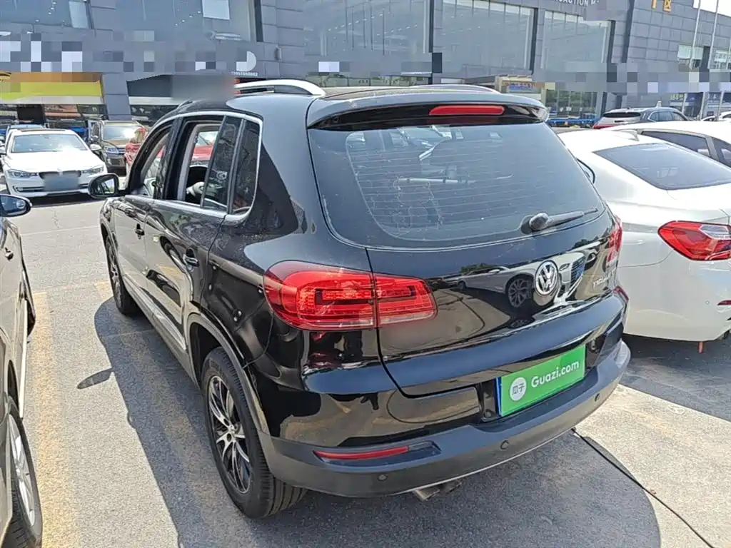 Volkswagen Tiguan 2015 — фото 4