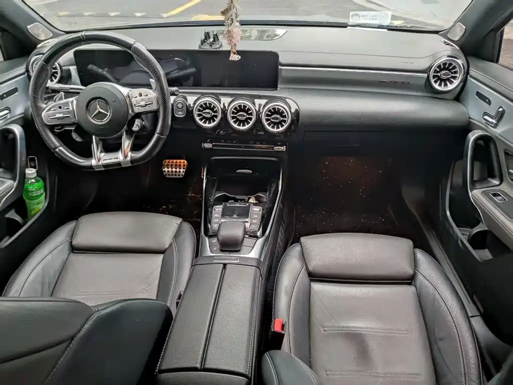 Mercedes-Benz A-Class AMG 2022 — фото 9