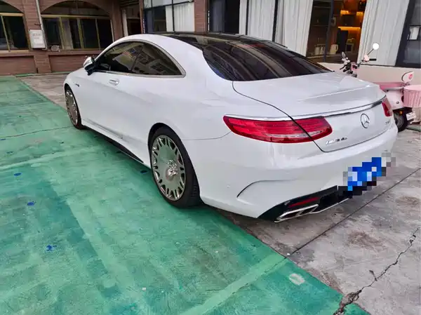 Mercedes-Benz S-Class 2015