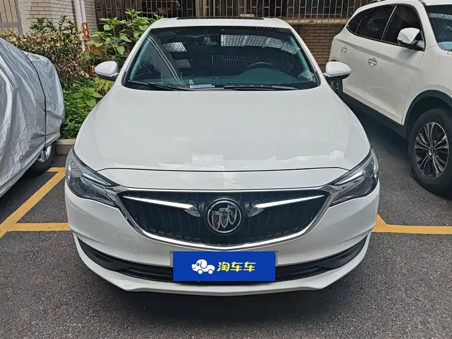 Buick Excelle 2018 — фото 2