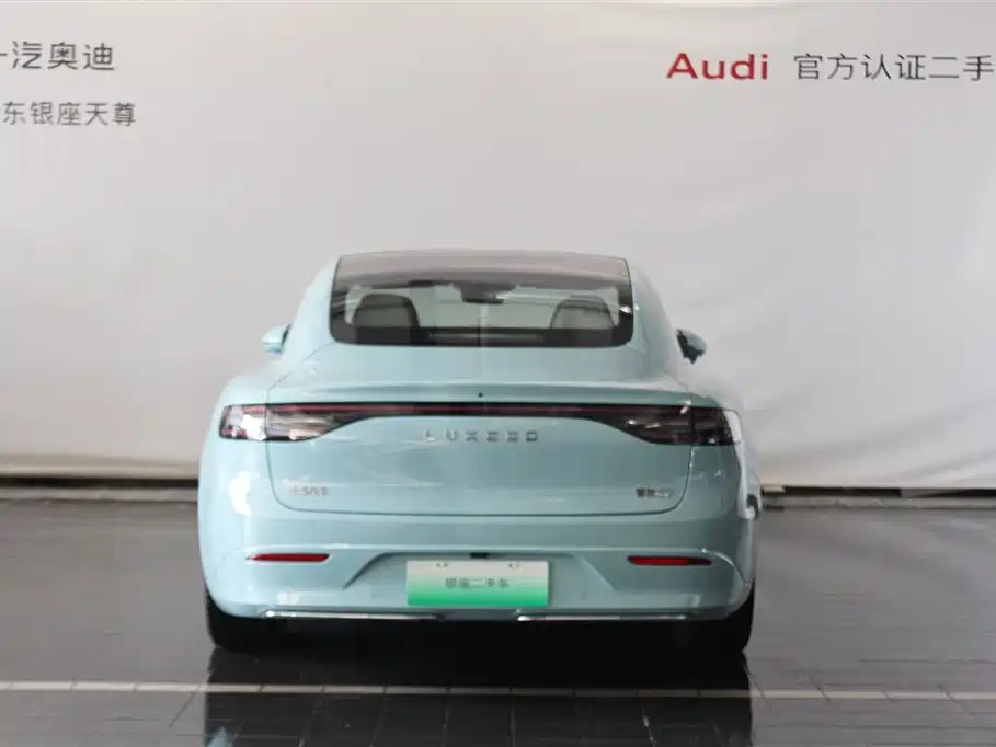 Luxeed Zhijie S7 2025