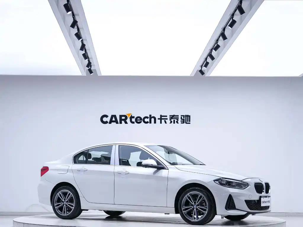 BMW 1 Series 2023