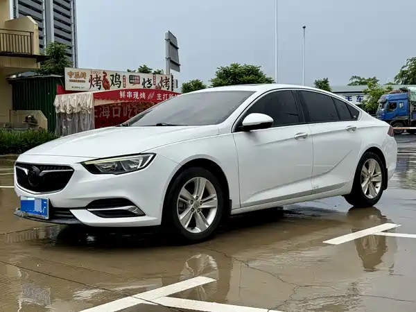 Buick Regal 2018