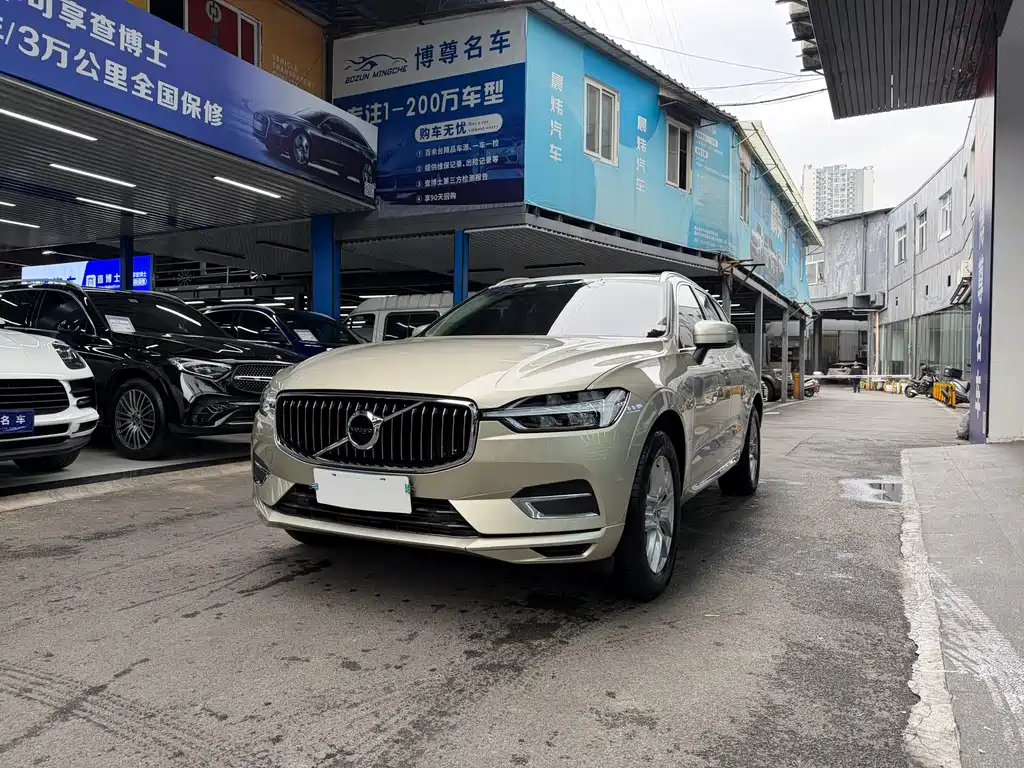 Volvo XC60 2020 — фото 1
