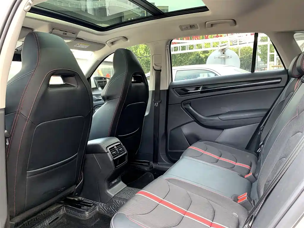 Skoda Kodiaq GT 2020 — фото 8